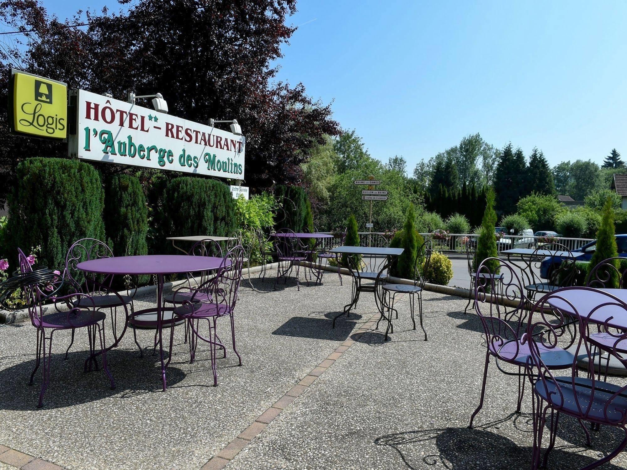 Auberge Des Moulins Pont-Les-Moulins ภายนอก รูปภาพ